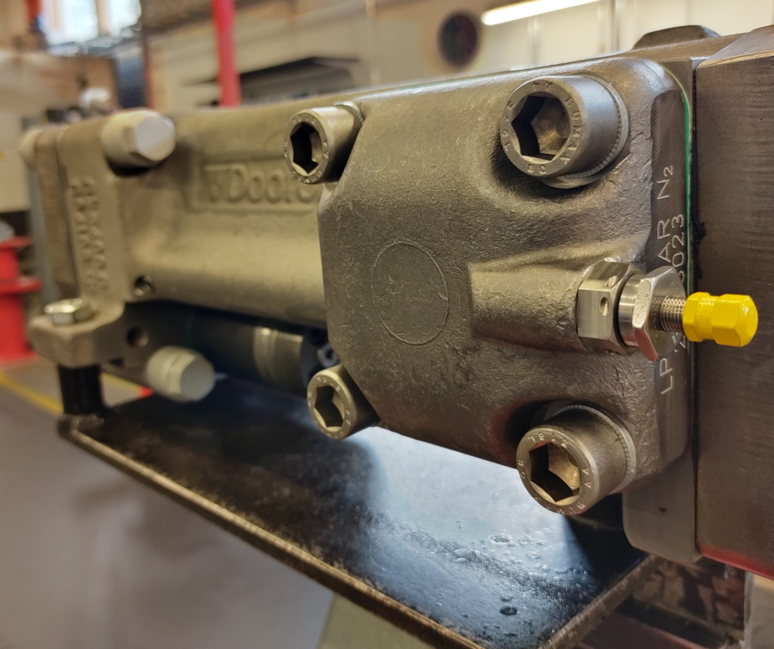 Rock drill manufacturer Doofor enhanced its products by using a BUMAX high-strength stainless steel fastener solution to promote quality and reliability while reducing costs.